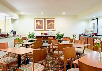 Hotel By Marriott Salem Area